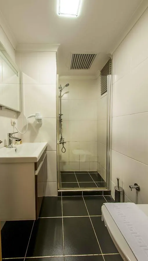 Bed & Breakfast Taksim Fidan Suite Istanbul Turkey